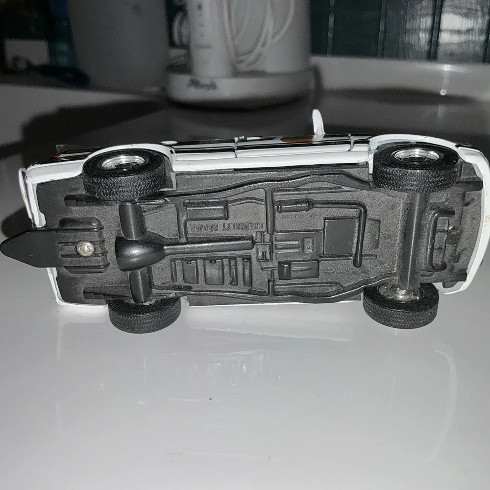 Road Champs 43 diecast